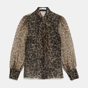 NWOT ZARA ANIMAL PRINT BLOUSE WITH TIE